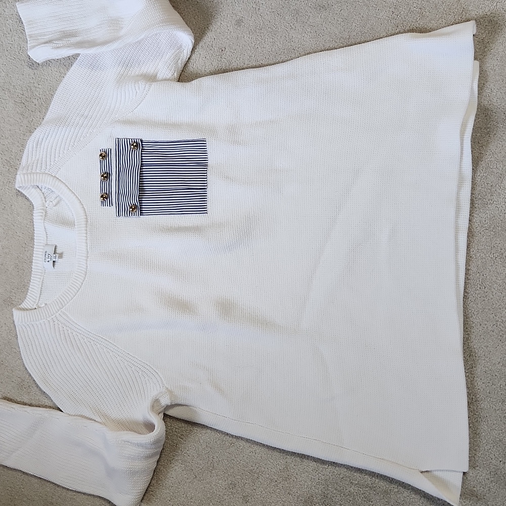 Crown and Ivy Curvy Sweater -White/ Blue OX